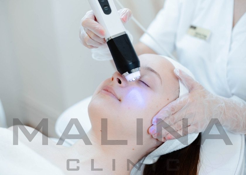 Detaliu al unui tratament facial din portofoliul Malina Clinic
